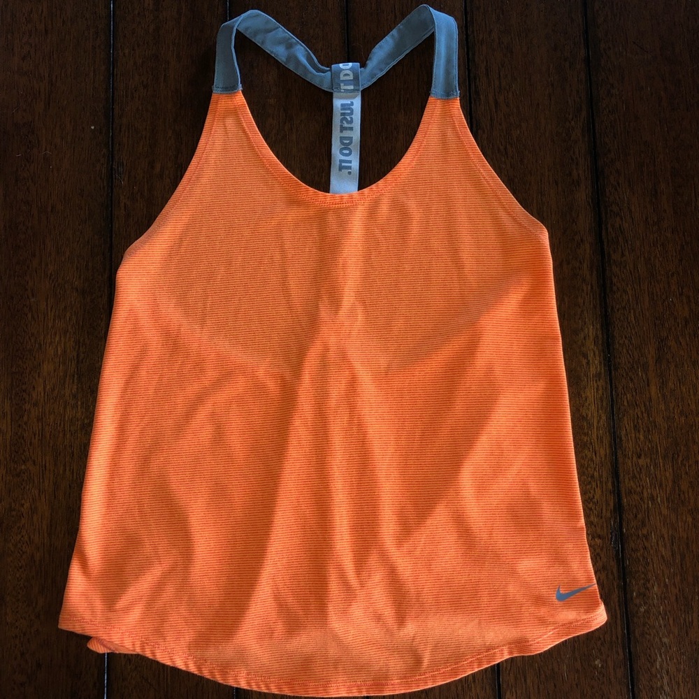 Nike dri-fit tank top size M